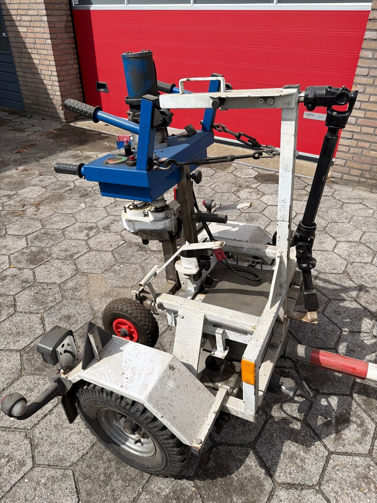 Aanhanger met Hydraulische afsluitersleutel, Ophalen, Gebruikt