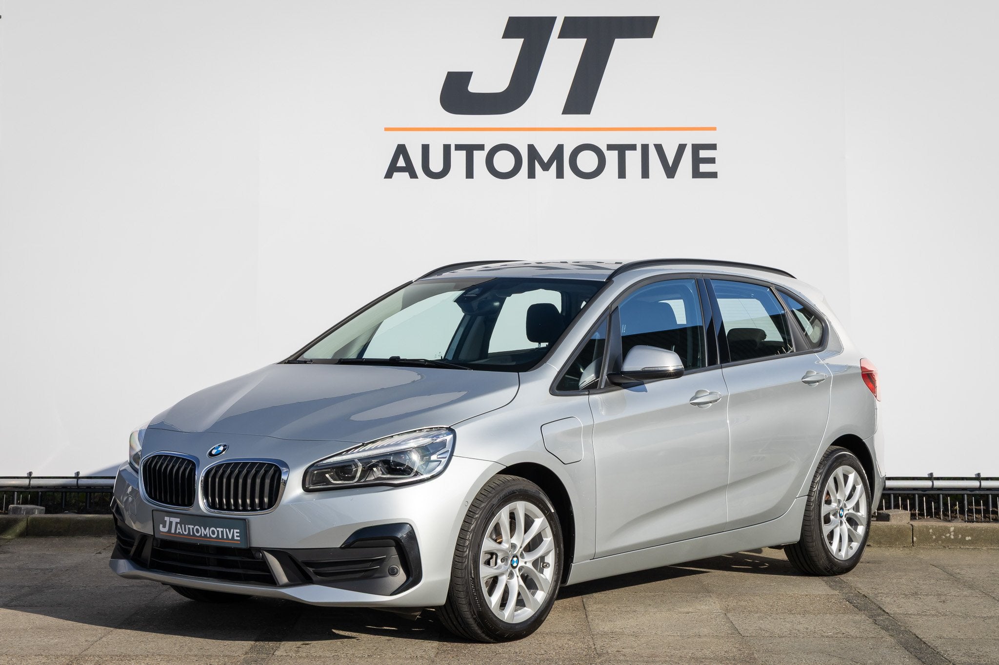 BMW 2 Serie Active Tourer 225xe iPerformance Stoelverwarming, Auto's, 136 pk, Gebruikt, Euro 6, 1650 kg