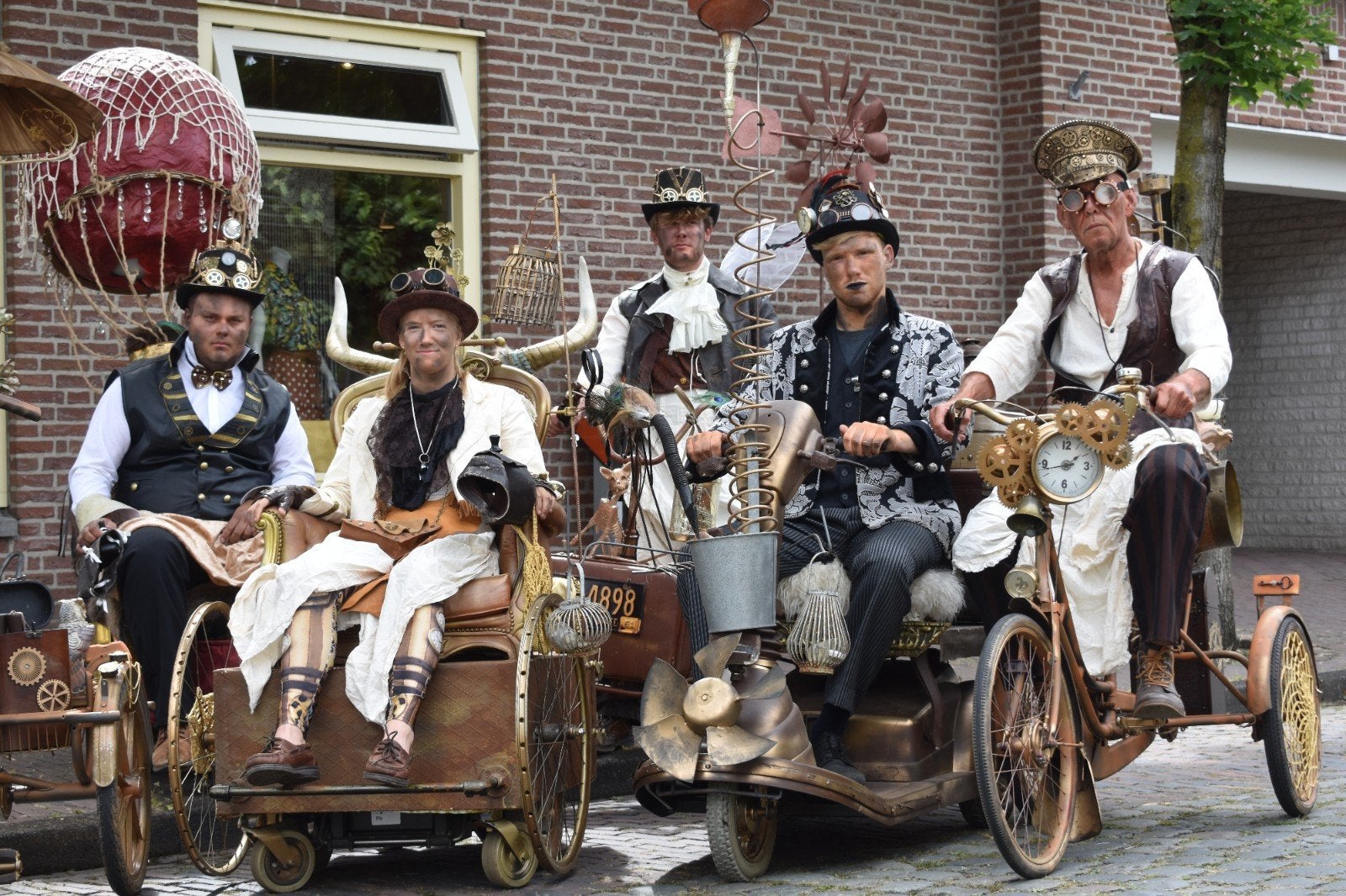 optocht steampunk thema, Ophalen, Carnaval