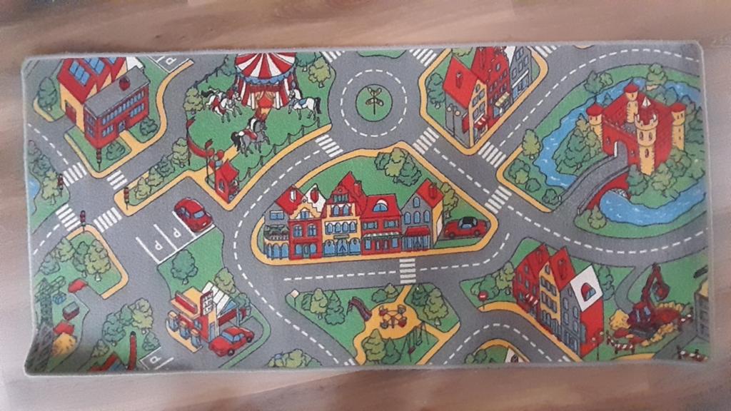 Speelkleed met wegen en gebouwen, Ophalen, Gebruikt