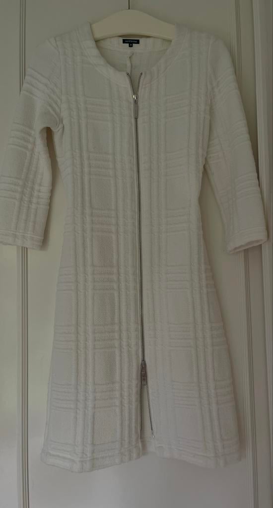 Caroline Biss Jurk Maat 38 - Valt Klein & Strak, Kleding | Dames, Verzenden, Gedragen, Maat 38/40 (M), Wit