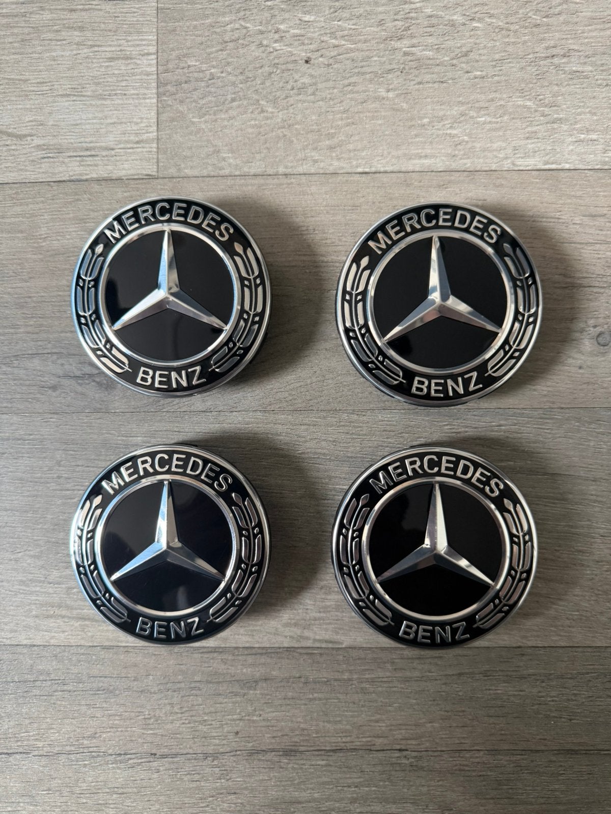 Mercedes benz naafkappen A2224002100, Ophalen of Verzenden, Zo goed als nieuw