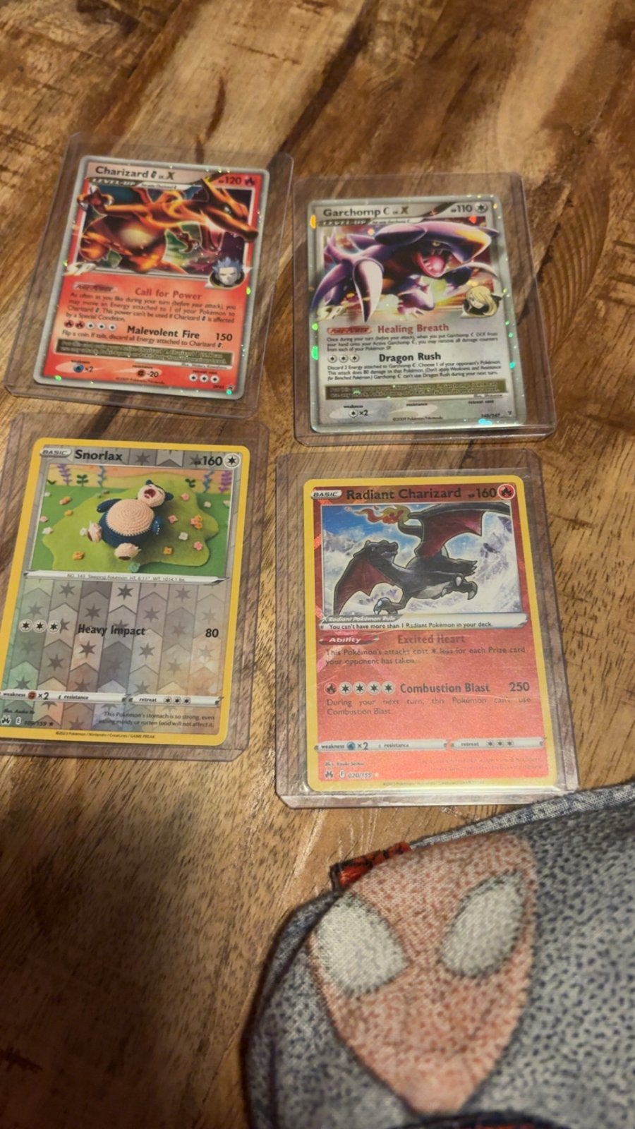 Pokémon Kaarten Bundel: Charizard, Garchomp, Snorlax, Ophalen of Verzenden, Zo goed als nieuw, Meerdere kaarten, Foil