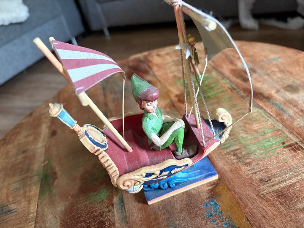 Disney Showcase Peter Pan's Flight Beeldje, Ophalen, Peter Pan of Pinokkio, Zo goed als nieuw, Beeldje of Figuurtje