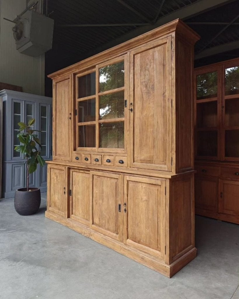 Grote teakhouten buffetkast | Voorraadkast | Servies #6072, Glas, Gebruikt, Met deur(en), -