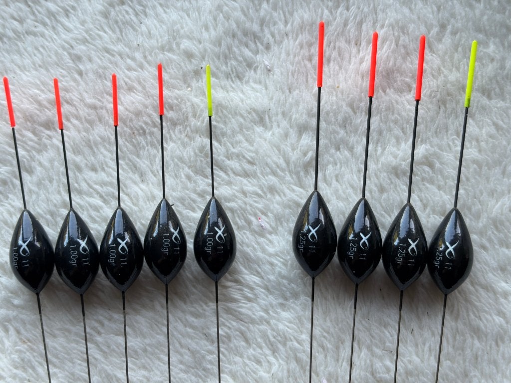 adv 121 / NIEUW serie 9 dobbers MATRIX, Ophalen of Verzenden, Nieuw, Dobber of Lood