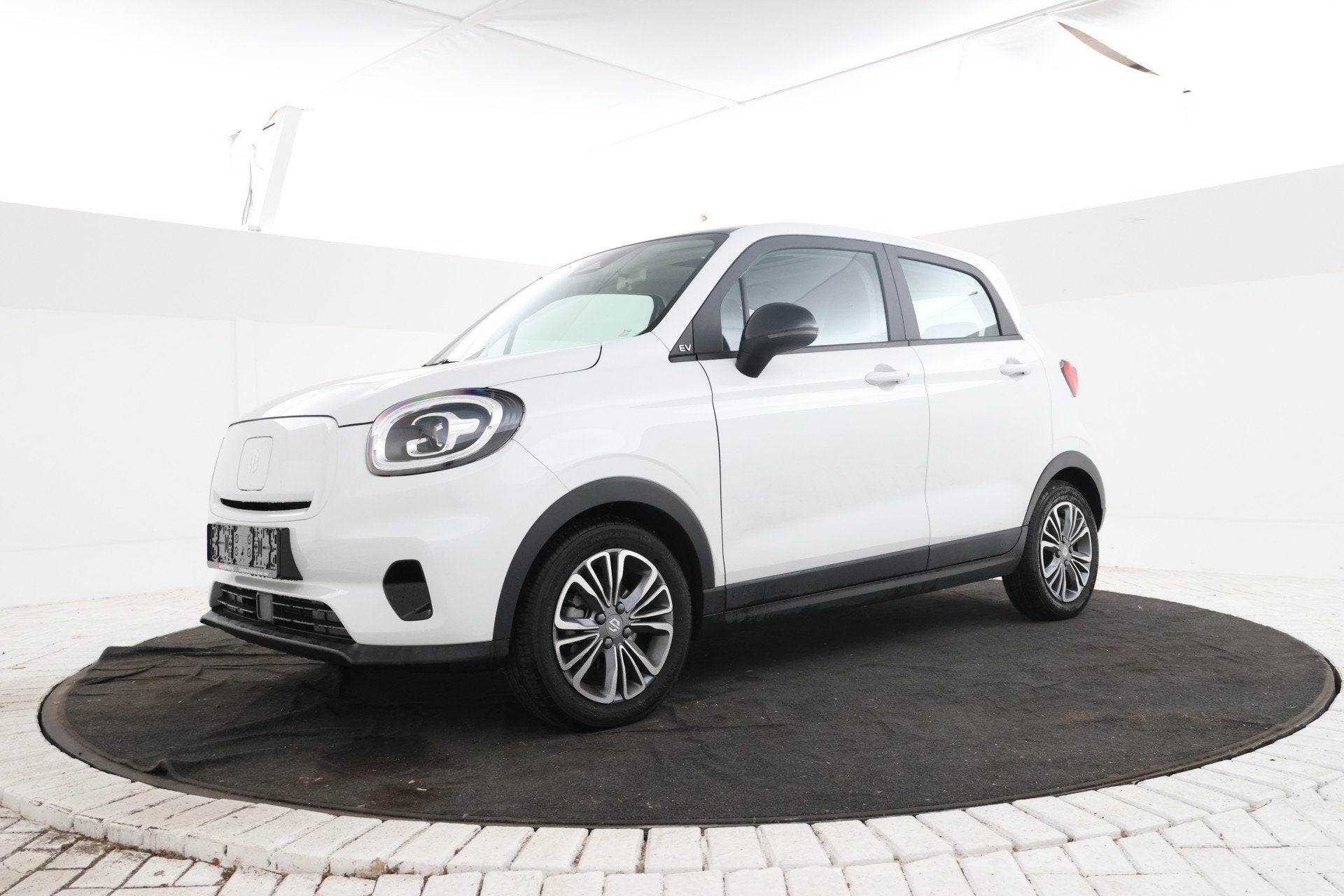 Leapmotor T03 Design 37.3 kWh Camera, Panorama, (bj 2025), Auto's, Stof, Gebruikt, T03, Met garantie (alle)