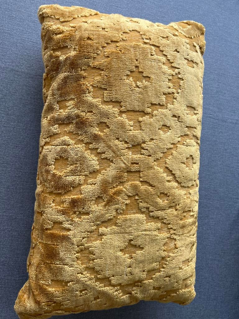 Kwantum sierkussen 28x50 cm, Huis en Inrichting, Ophalen of Verzenden, Gebruikt, Geel, Rechthoekig