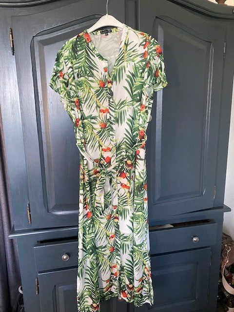 Jurk van Smashed Lemon, maat XXL, Kleding | Dames, Jurken, Overige kleuren, Maat 46/48 (XL) of groter, Ophalen of Verzenden, Zo goed als nieuw