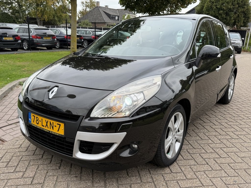 Renault Scénic 2.0 Dynamique Automaat 121.000 KM Xenon Navi, Automaat, Euro 5, Gebruikt, 4 cilinders