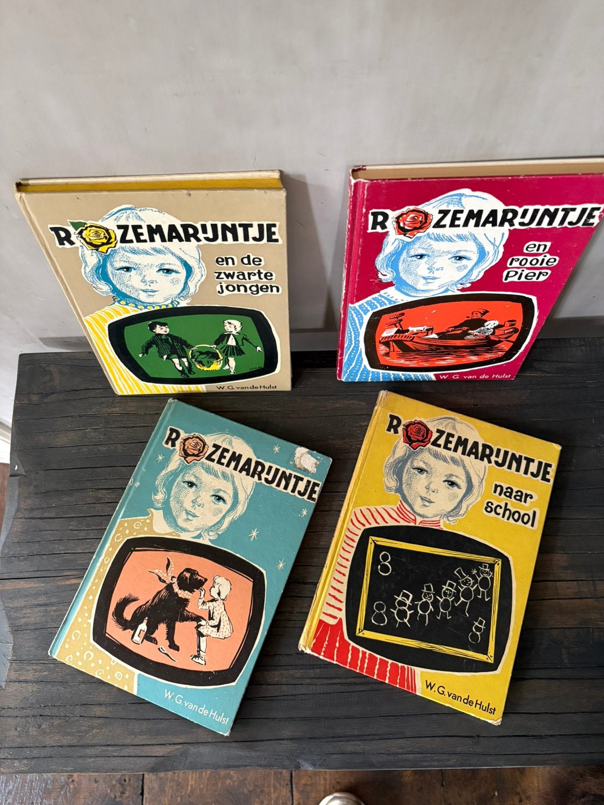 WG  van de Hulst  Rozemarijntje boeken, Ophalen of Verzenden, Gelezen