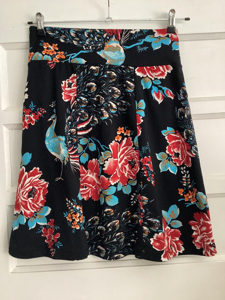 Mt S 36 King Louie zwart pauwen print rokje rok, Kleding | Dames, Rokken, Zwart, Ophalen of Verzenden, Zo goed als nieuw, King Louie