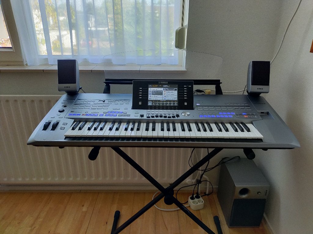 Yamaha Tyros  5, Muziek en Instrumenten, Ophalen, 61 toetsen, Met standaard, Yamaha