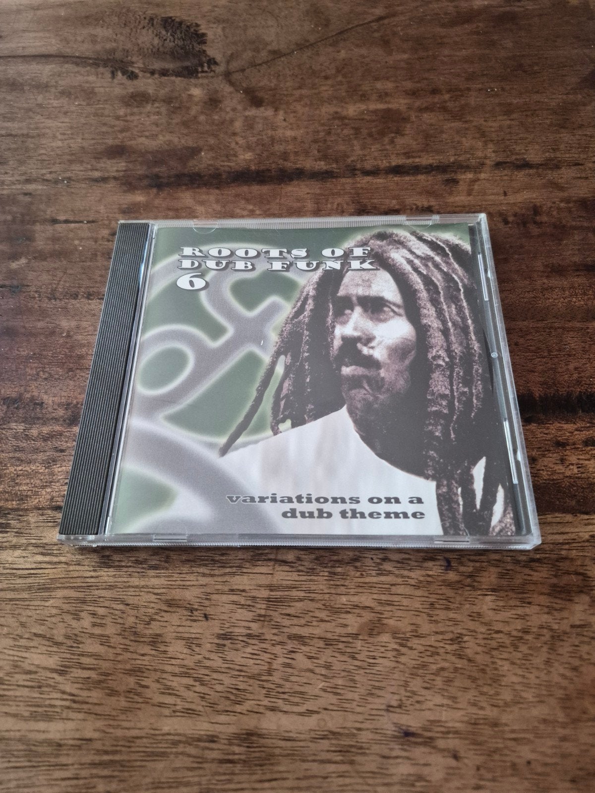 Roots of Dub Funk - Variations on a Dub Theme CD, Ophalen of Verzenden, Dub, Gebruikt, Verzamelalbum