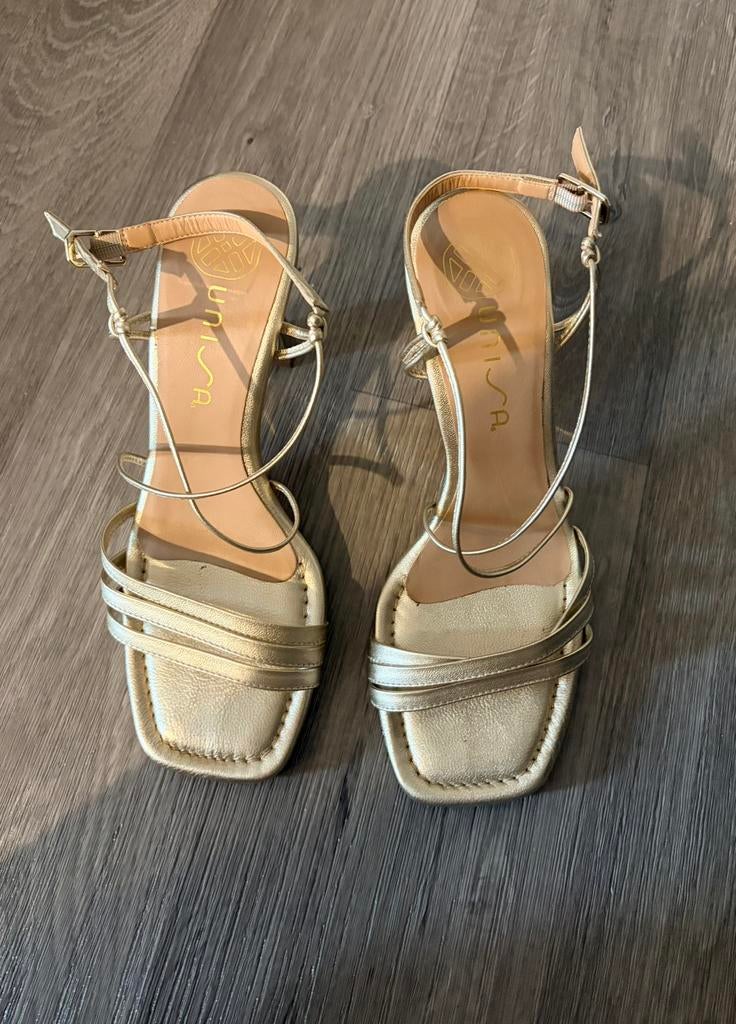 Gouden Unisa sandalen, Overige kleuren, Zo goed als nieuw, Sandalen of Muiltjes, Ophalen of Verzenden