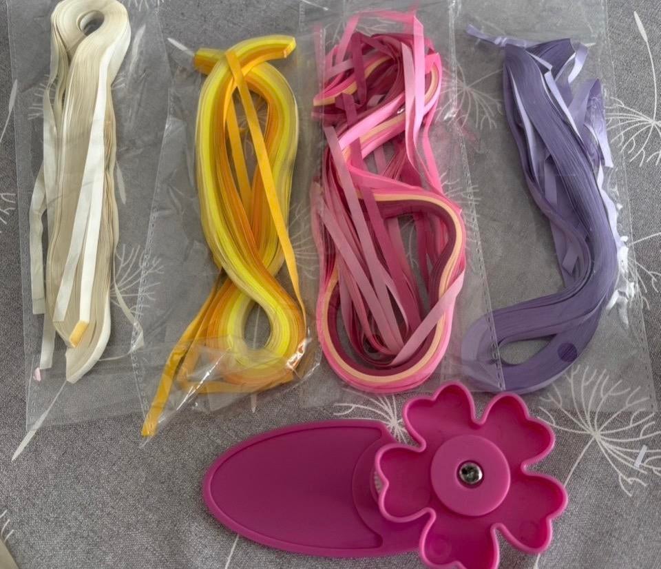 Quilling Set - Papierstroken en Gereedschap, Ophalen of Verzenden, Zo goed als nieuw