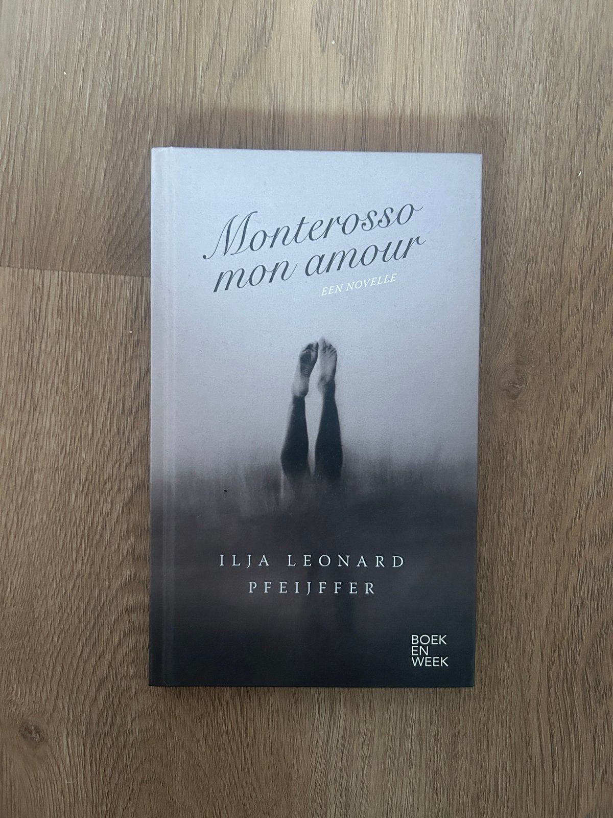 Monterosso mon amour - Ilja Leonard Pfeijffer (novelle), Ophalen of Verzenden, Zo goed als nieuw, Nederland