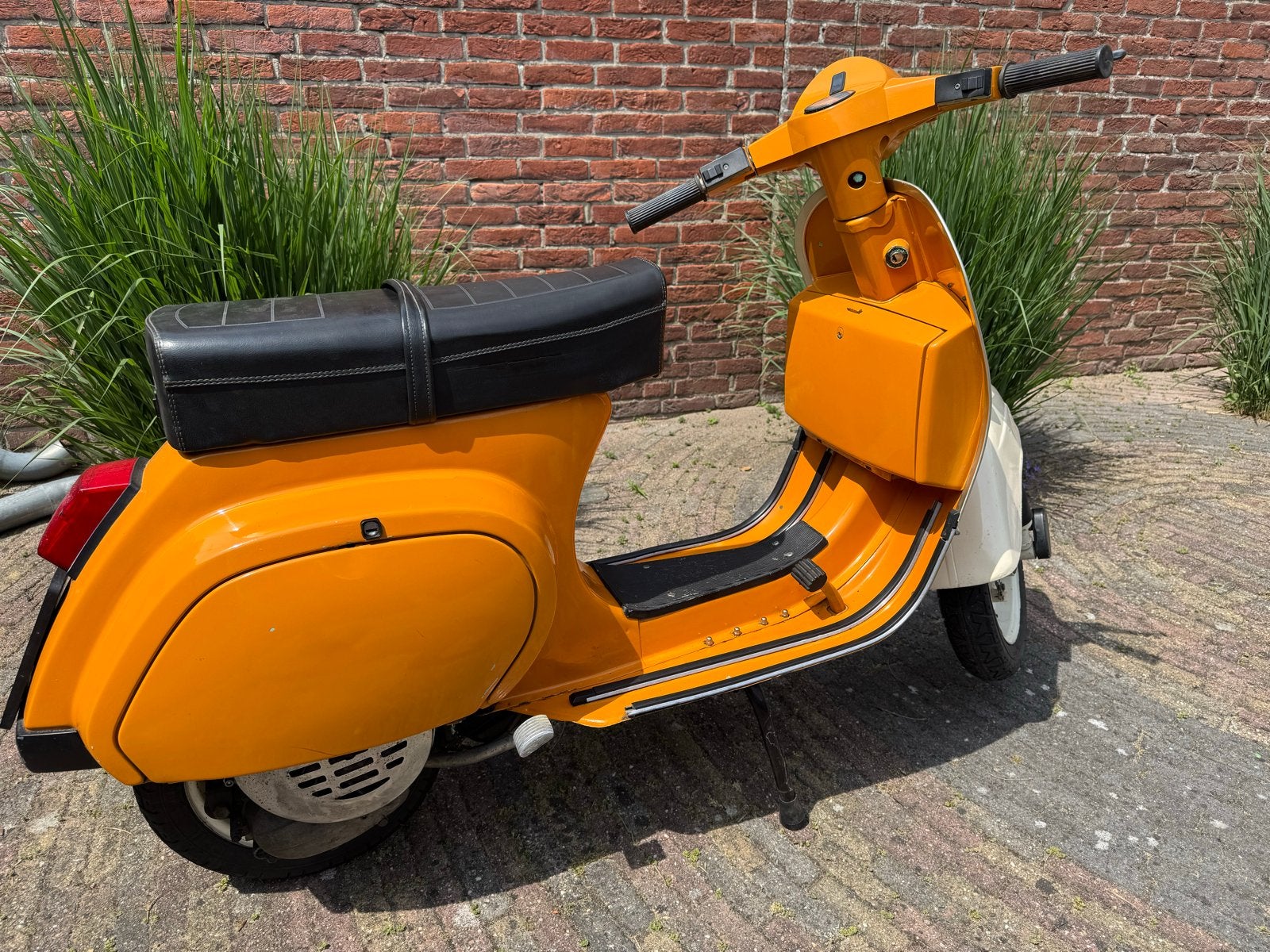 Vespa pk 50 s - Oranje Bromfiets, Gebruikt, Overige modellen, Maximaal 45 km/u, Ophalen of Verzenden