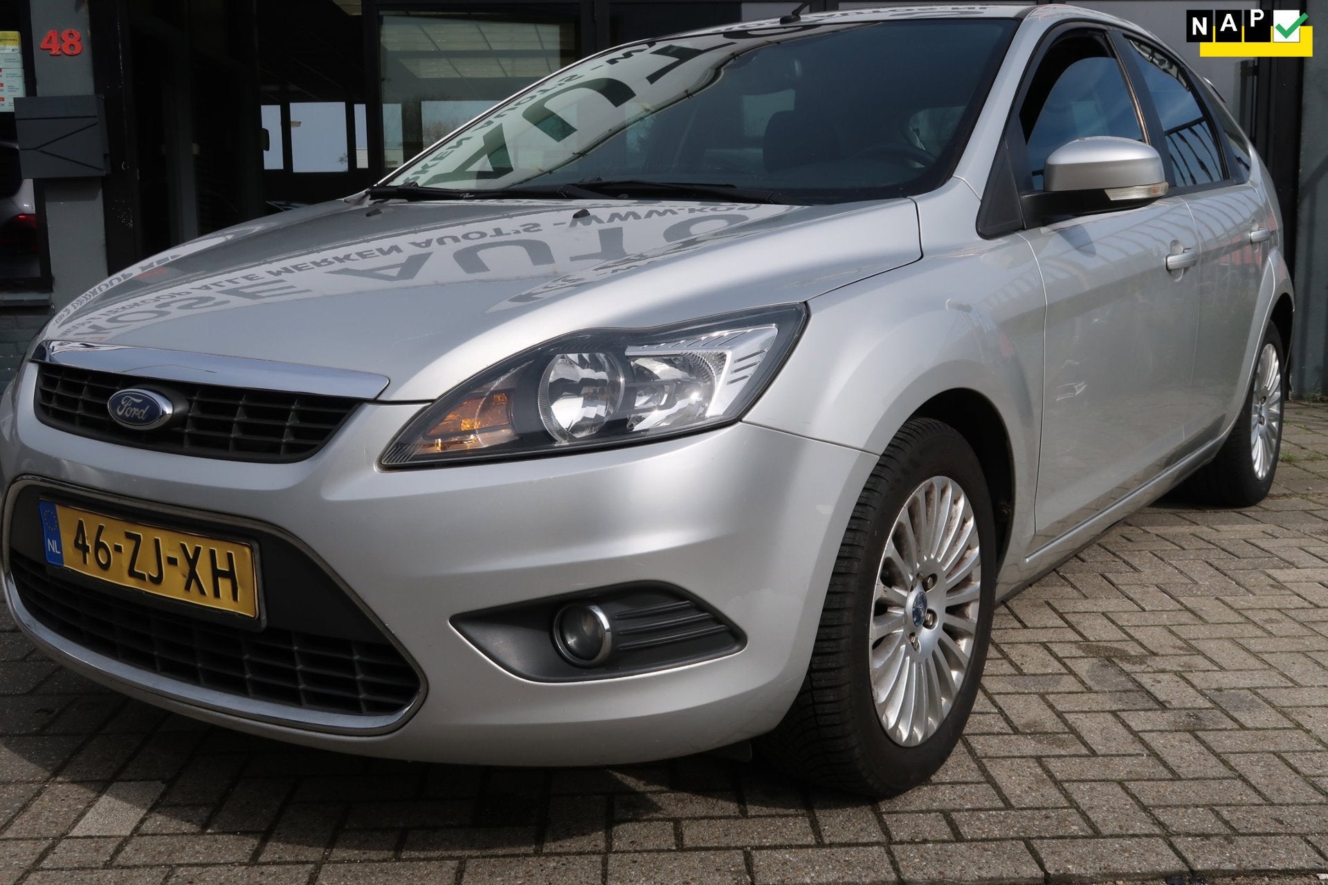 Ford Focus 1.6 Titanium *Rijklaarprijs *Automaat *Onderhoude, 1596 cc, Gebruikt, Zwart, 4 cilinders