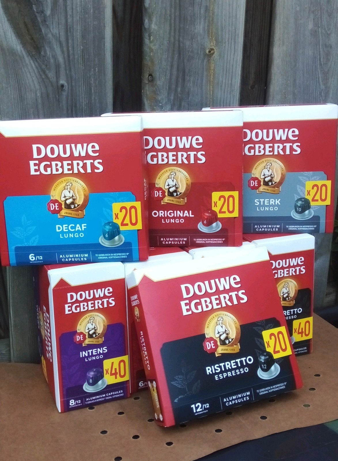 Foto 3 van Douwe Egberts cups