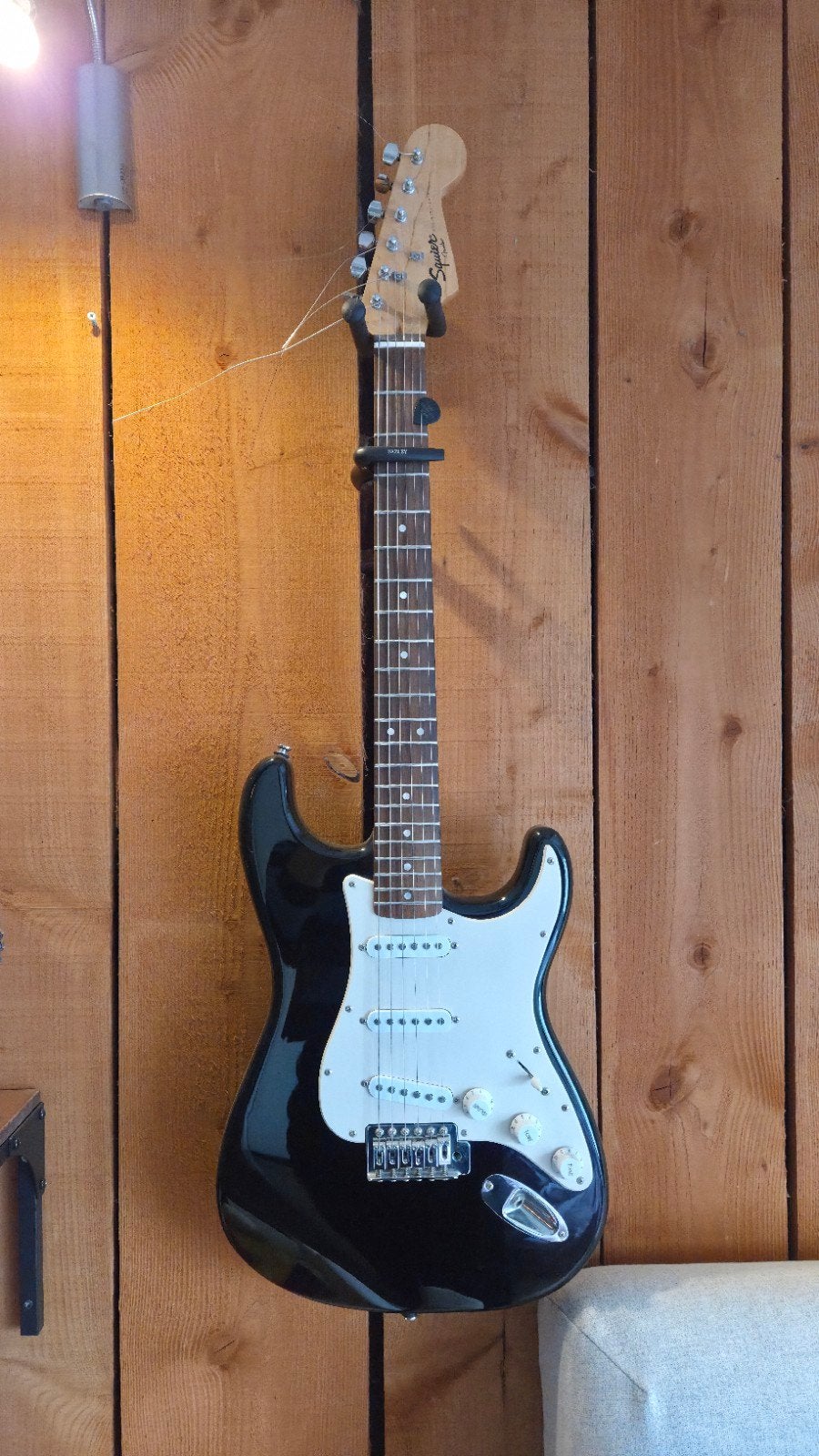 Squier Bullet Stratocaster met Roland Micro Cube versterker, Ophalen, Fender, Gebruikt, Met versterker