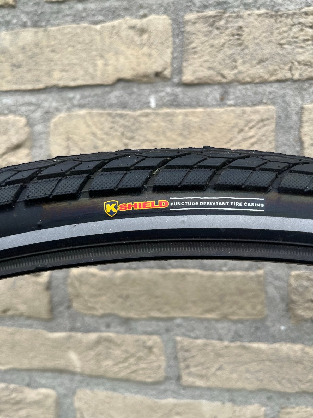 Kenda K-Shield fietsband 42-622 (28x1.60) anti-lek, Ophalen, Band, Nieuw, Rubber