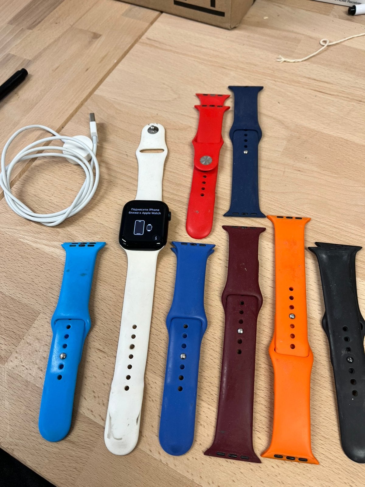 Apple watch 8 45mm zwart, Ophalen of Verzenden, Zo goed als nieuw, Zwart, IOS