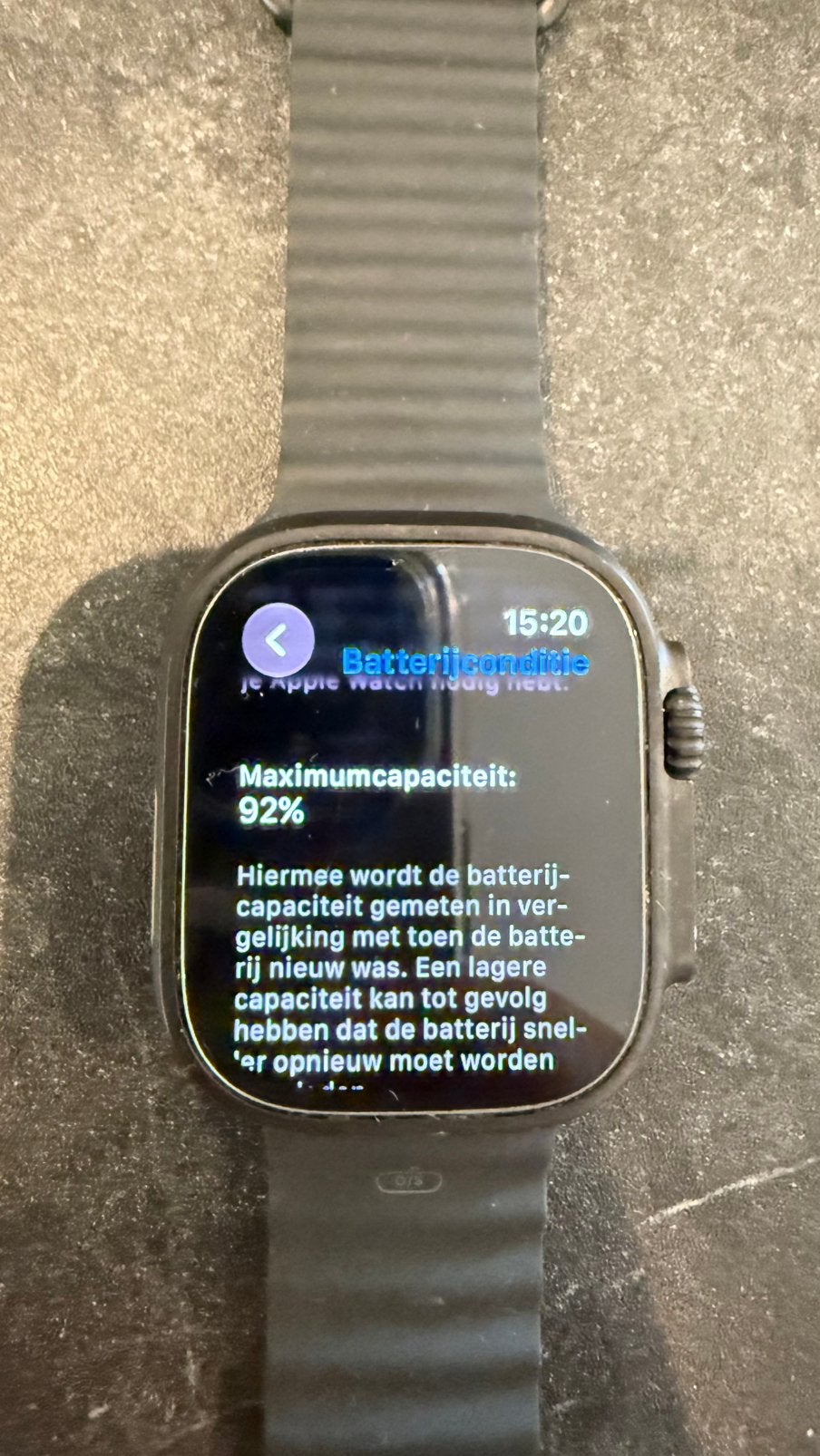 Apple Watch Ultra 2 Zwart Titanium 92%