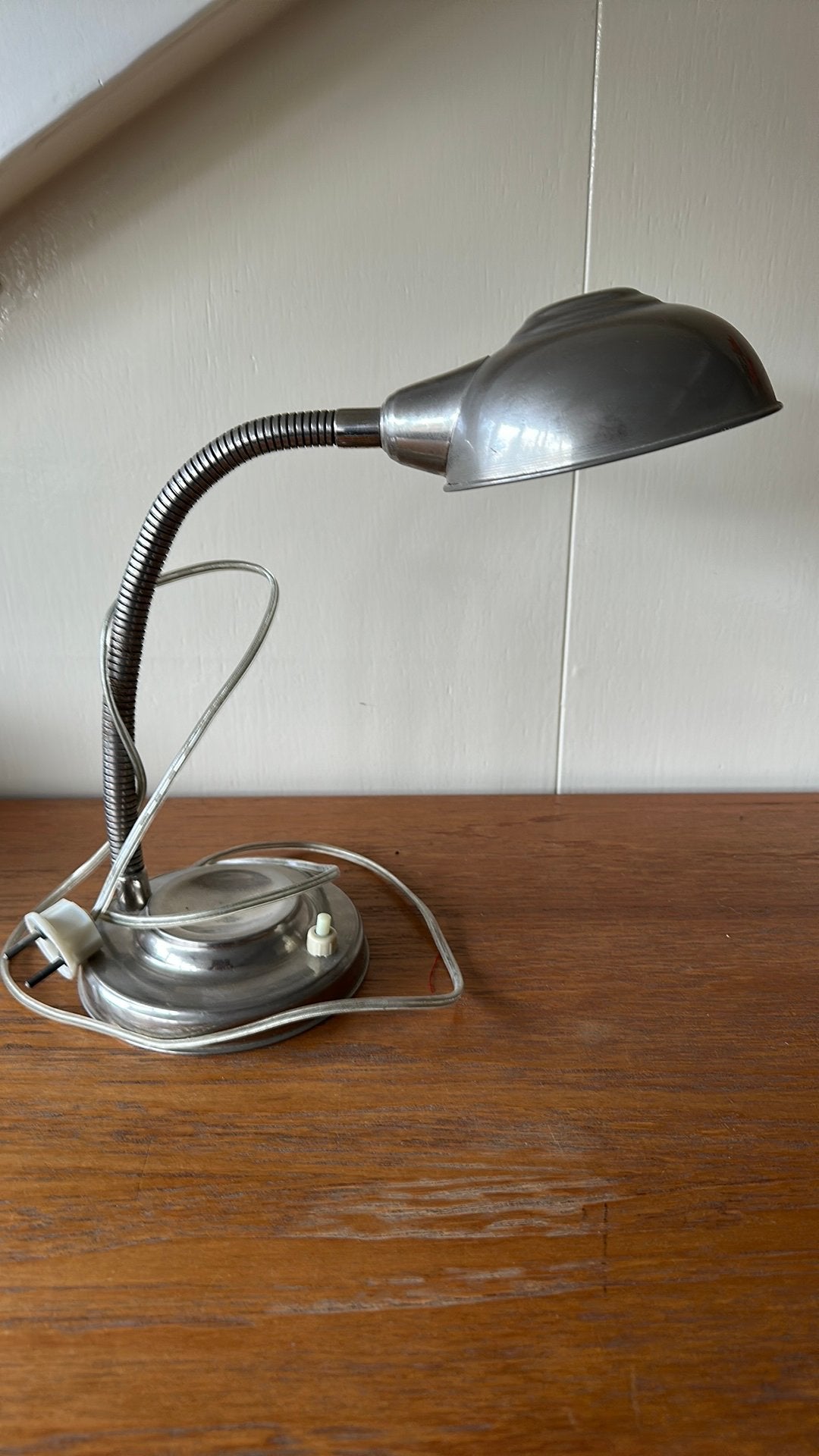 Leuk vintage bureaulampje met buigbare arm., Bureaulamp, Overige merken, Vintage, 48 cm