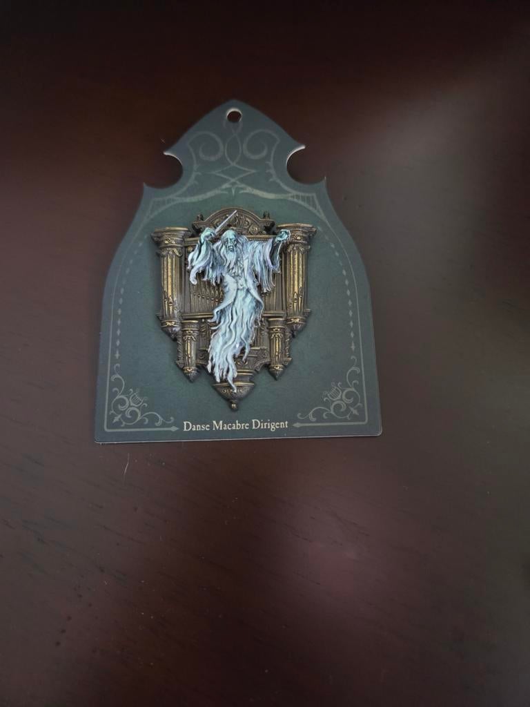 Efteling Danse Macabre Joseph charlatan pin, Verzamelen, Ophalen of Verzenden, Nieuw, Figuurtje, Speldje of Pin