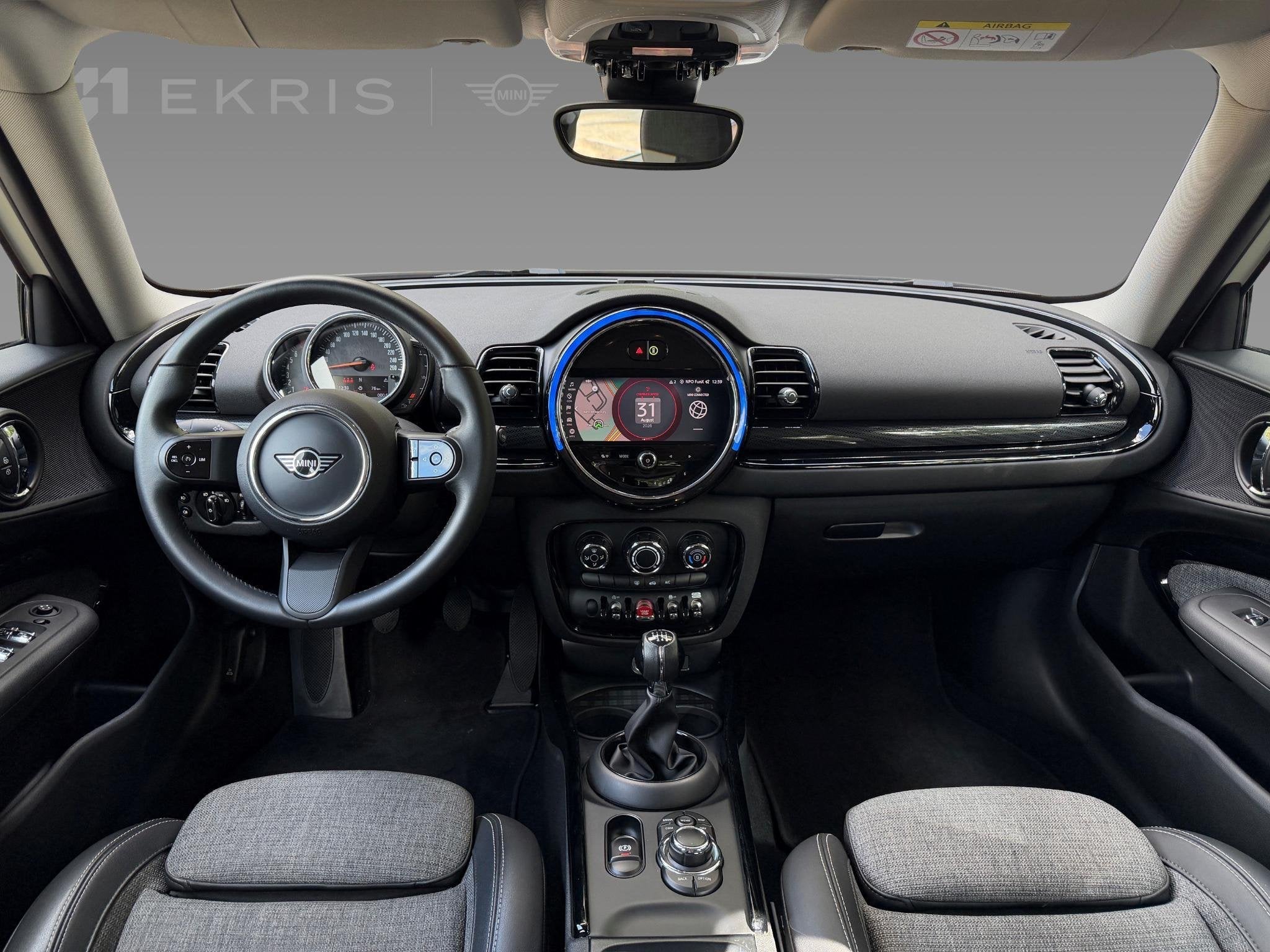 MINI Clubman One | Classic Uitvoering | 17" LM Vent Spoke |, Stof, Gebruikt, Wit, Handgeschakeld