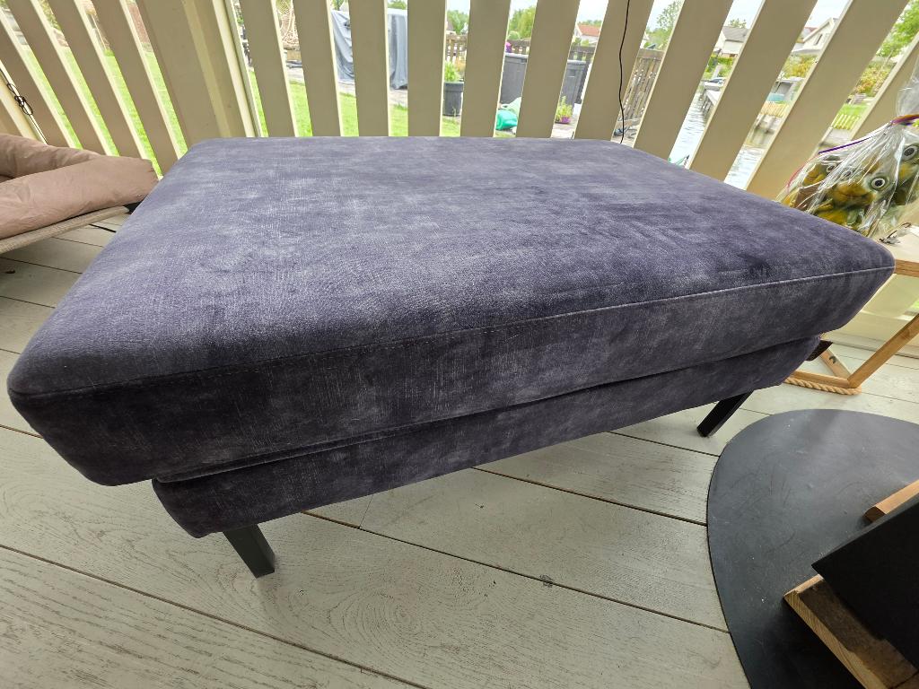 Dutchbone Houda Hocker velvet stof grijs antraciet, Ophalen, 75 tot 100 cm, Zo goed als nieuw, Stof