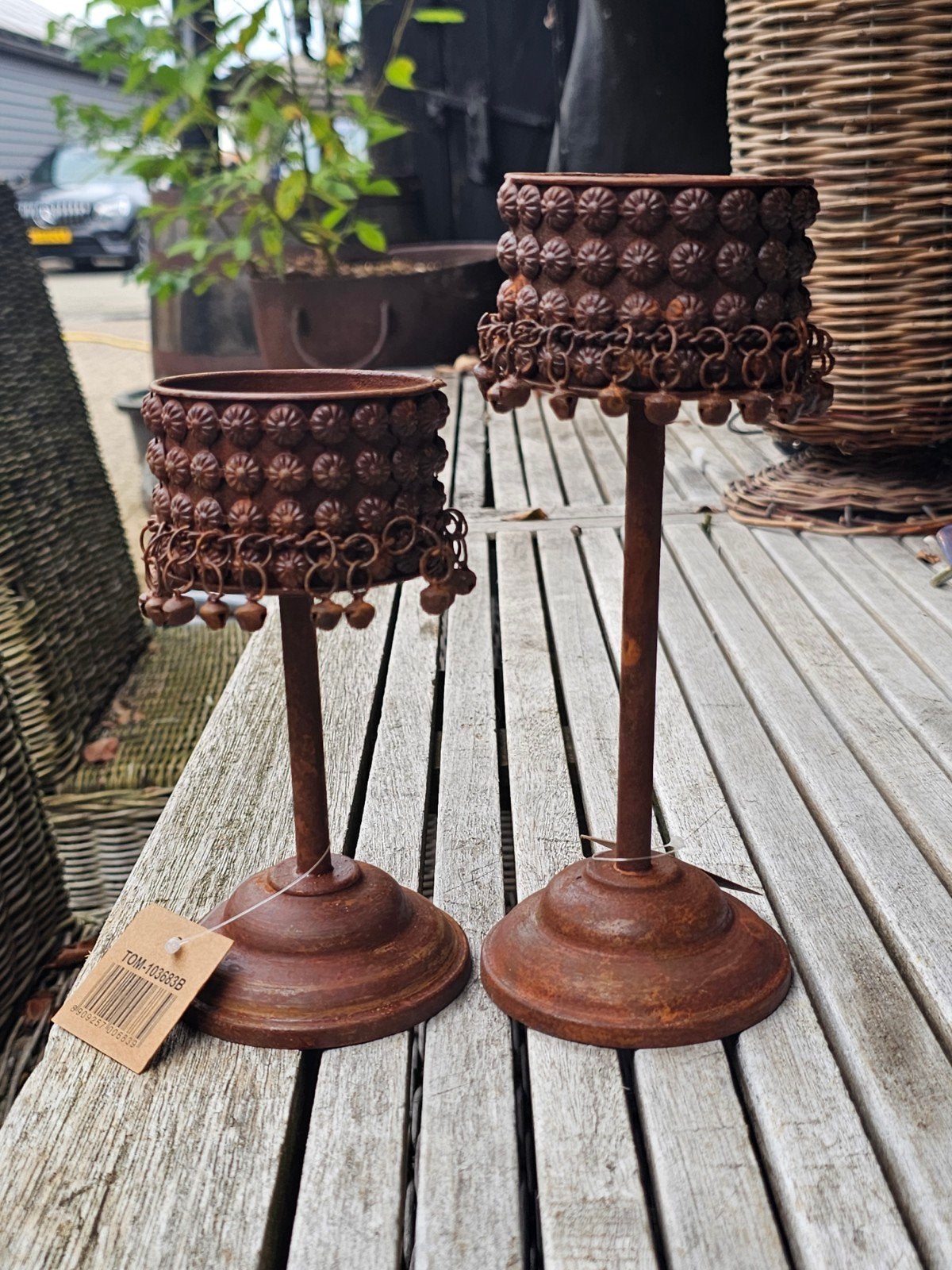 Decoratieve roestkleurige kandelaar met belletjes, Bruin, Overige merken, Ophalen of Verzenden, Zo goed als nieuw