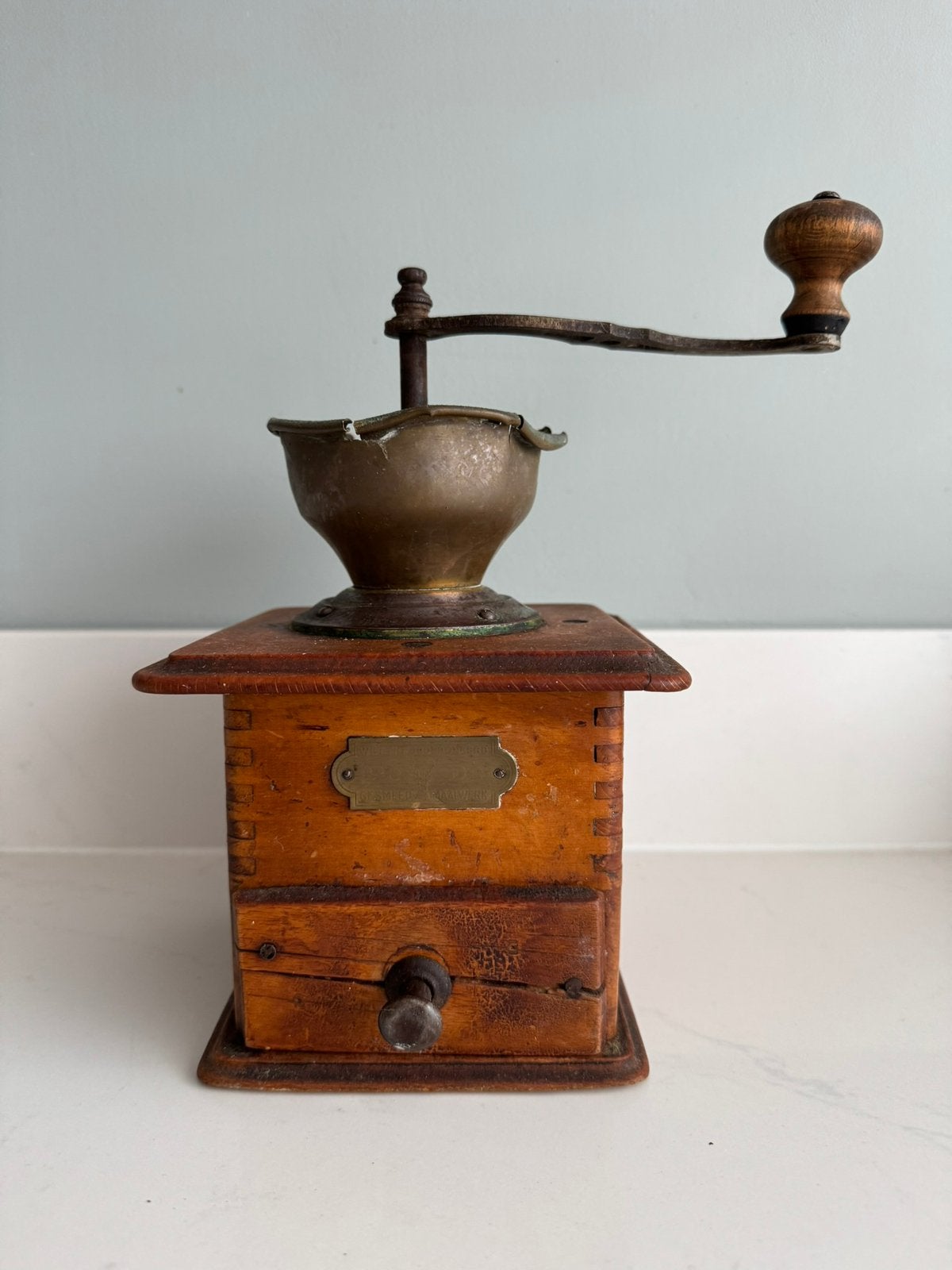Antieke PeDe koffiemolen, Ophalen of Verzenden
