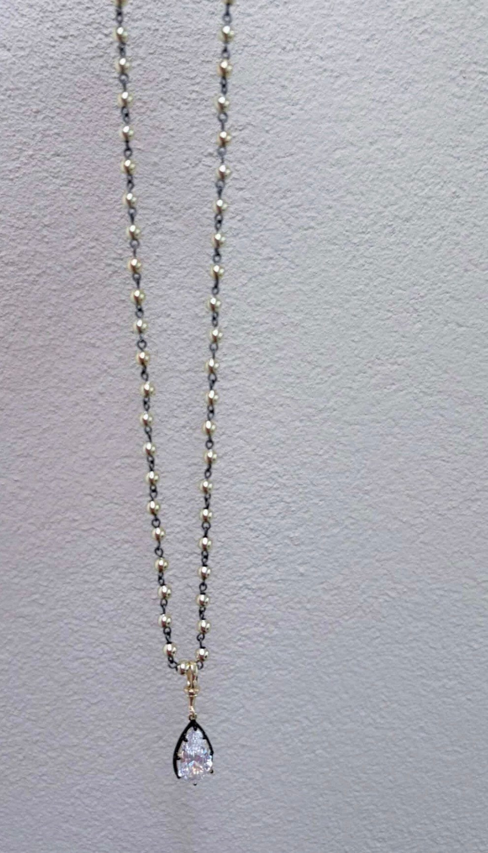 Vintage 9 carat witte saffier pear necklace nieuw! Inc.ver, Verzenden, Nieuw, Met edelsteen, Goud
