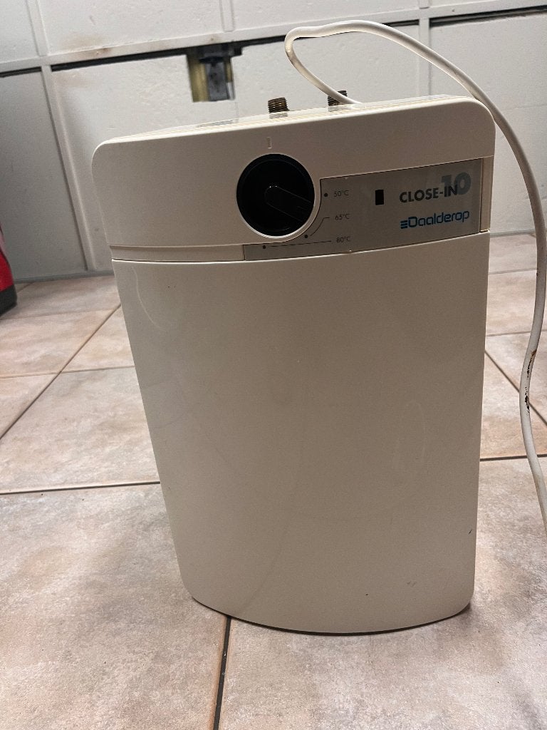 Daaldrop close-in keuken boiler, Ophalen, Gebruikt, Aardgas, Boiler