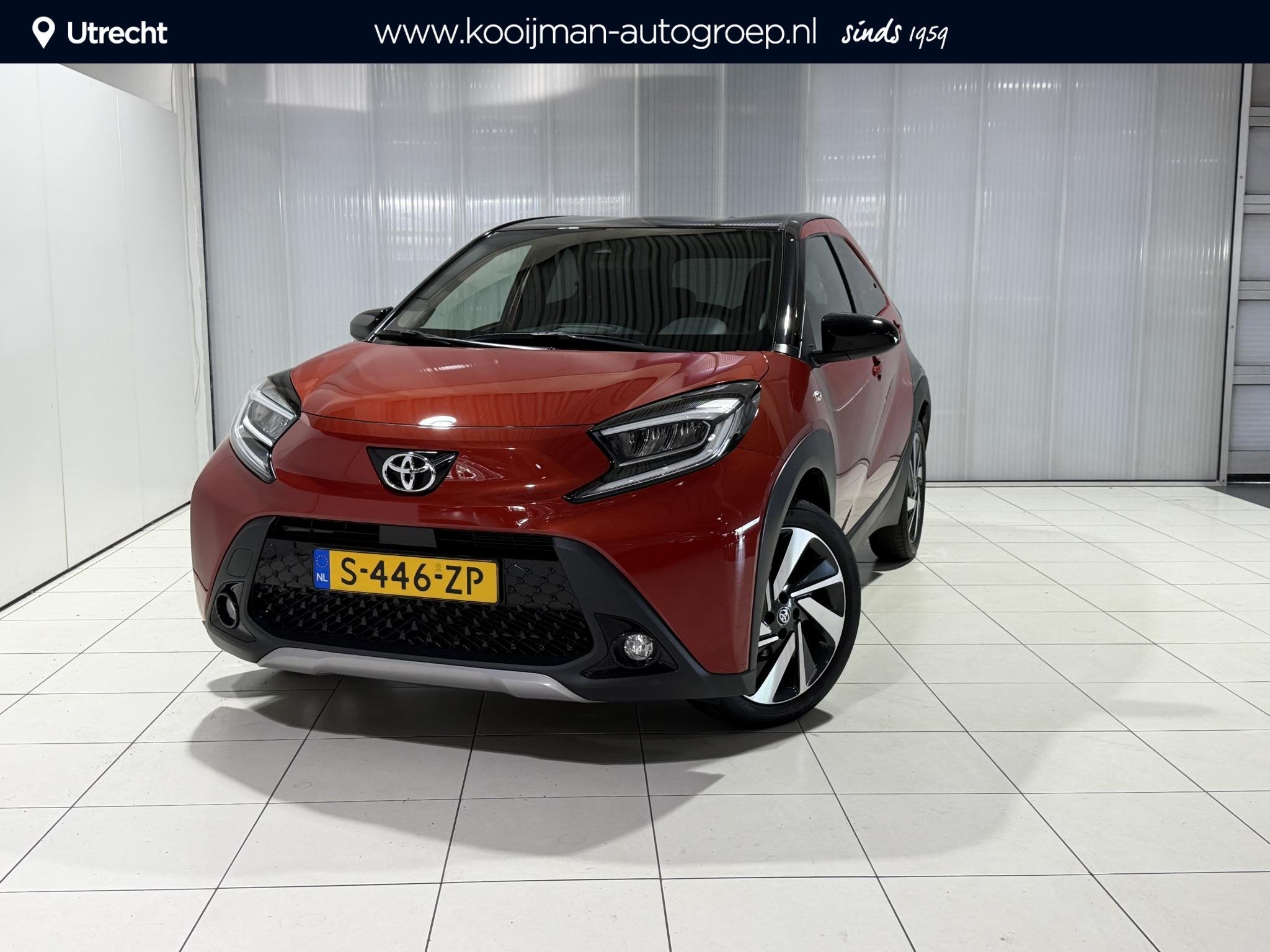 Toyota Aygo X 1.0 VVT-i MT Envy JBL Geluidsinstallatie, 2 To, Auto's, Toyota, Gebruikt, 4 stoelen, Leder en Stof, Origineel Nederlands