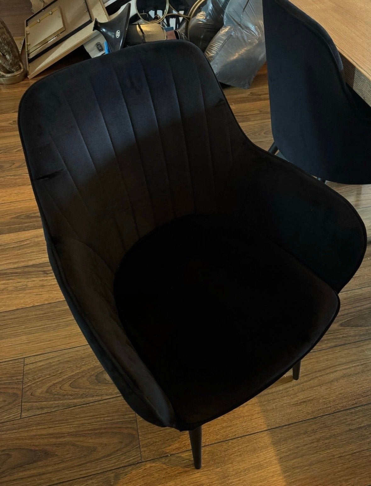 6 Suède eetkamerstoelen in perfecte staat - Leerdam, Ophalen, Zwart, Zo goed als nieuw, Stof