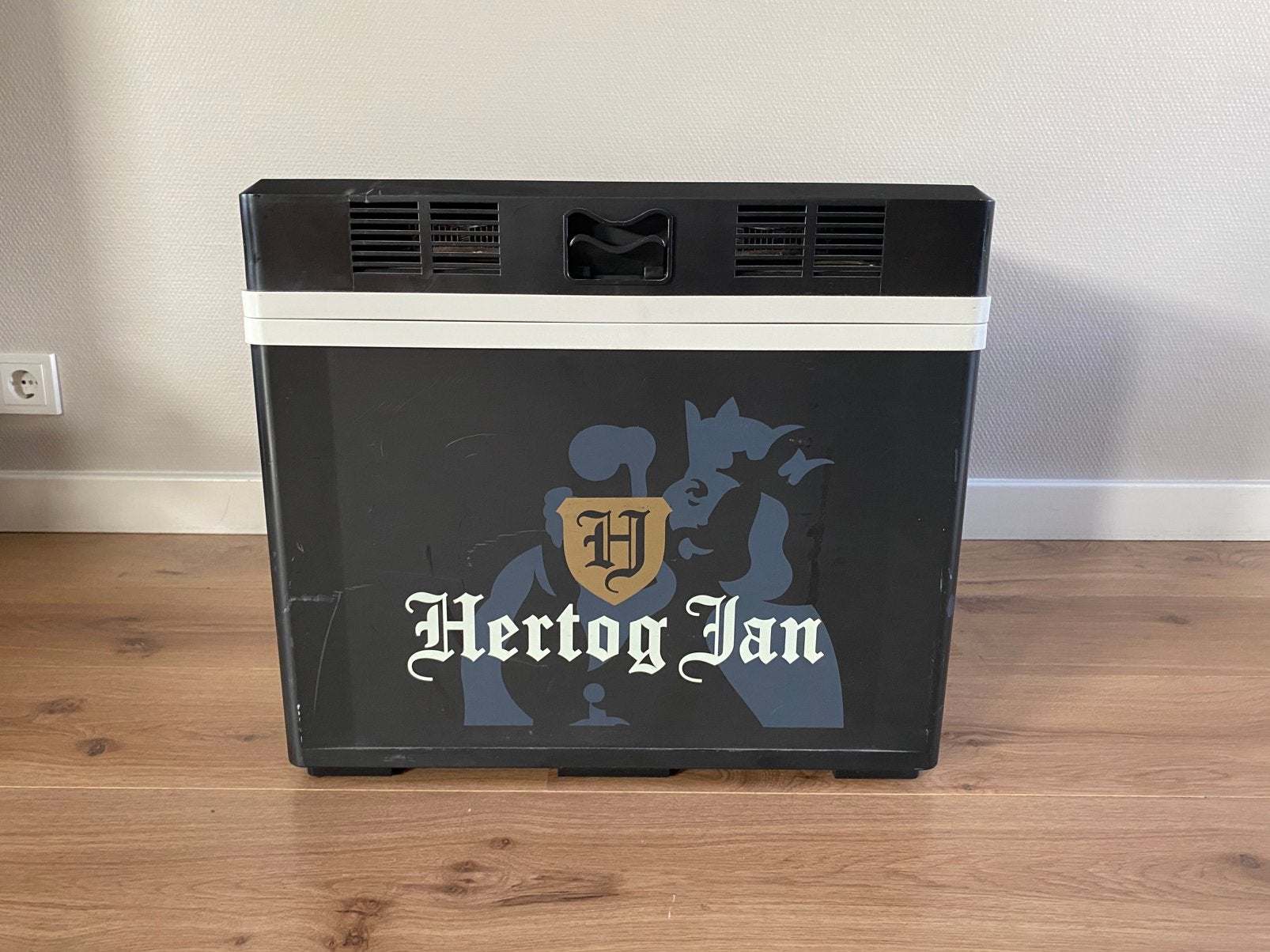 Hertog Jan bierkratkoeler, Ophalen, Zo goed als nieuw, Elektrisch