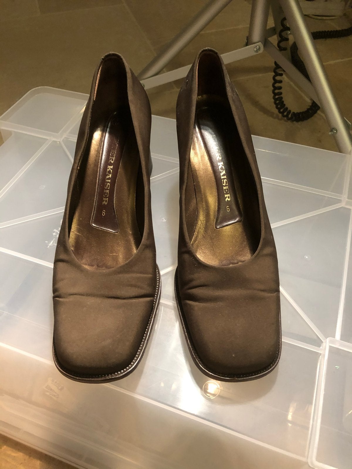 Super mooie Peter Kaiser bruine pump,maat 9, Kleding | Dames, Schoenen, Pumps, Bruin, Verzenden, Zo goed als nieuw