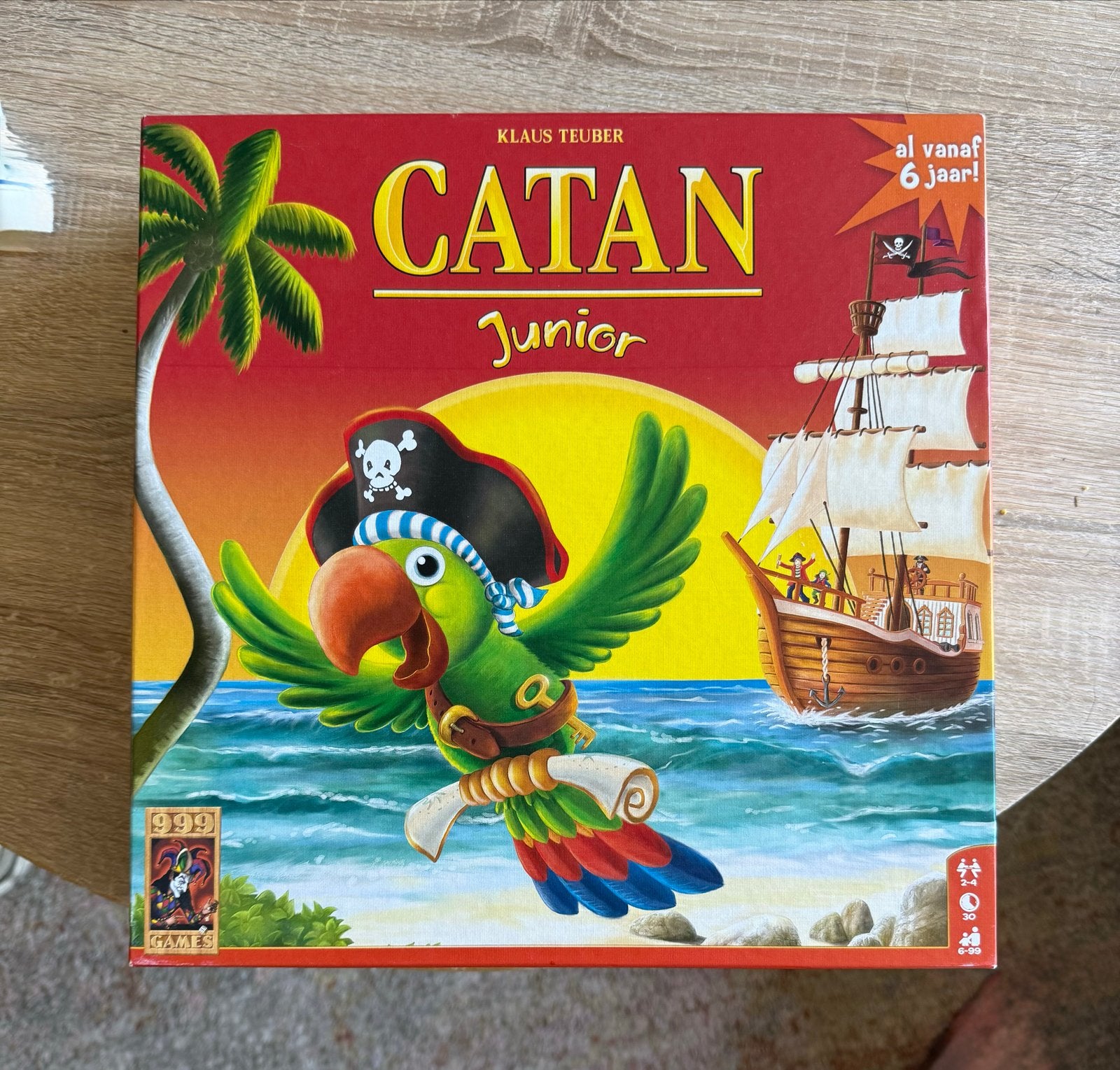Kokonisten van Catan Junior Bordspel 6+, Drie of vier spelers, Ophalen, Zo goed als nieuw