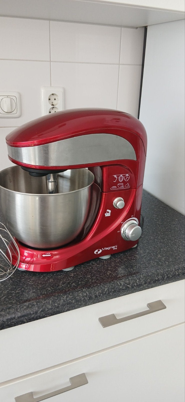 Magnani keukenmachine, 4 liter of meer, Ophalen of Verzenden, Zo goed als nieuw, 3 snelheden of meer