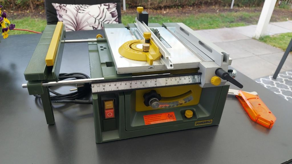 Proxxon zaagtafel FAT 27070 versie II - OVERCOMPLEET!, Doe-het-zelf en Verbouw, Gereedschap | Zaagmachines, Ophalen of Verzenden