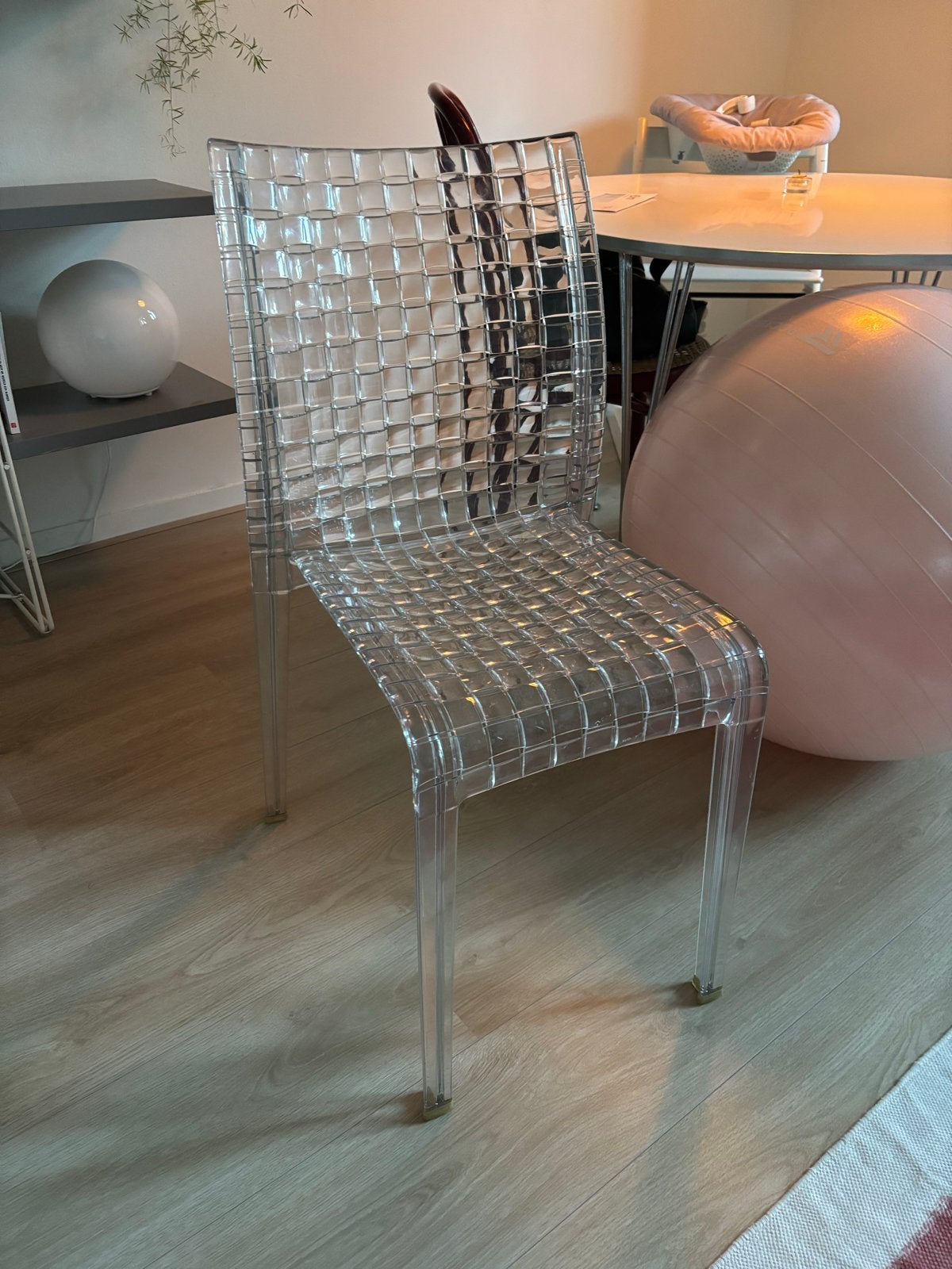 Kartell Ami Ami Transparante Stoel - Yoshioka Tokujin, Ophalen, Kunststof, Overige kleuren, Zo goed als nieuw