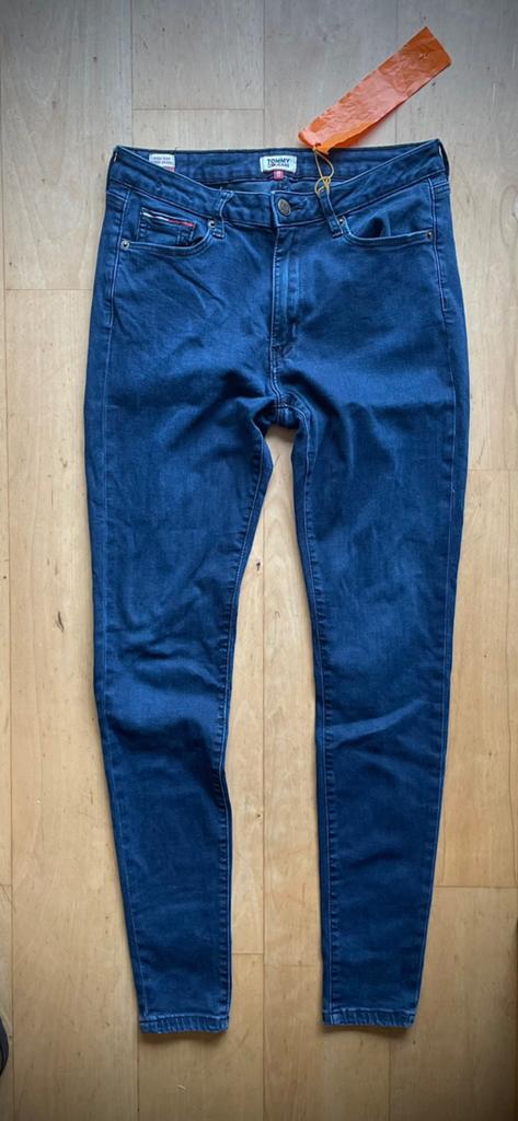 Tommy Hilfiger High Rise Super Skinny jeans W28 L32, Ophalen of Verzenden, Zo goed als nieuw, Blauw, W28 - W29 (confectie 36)