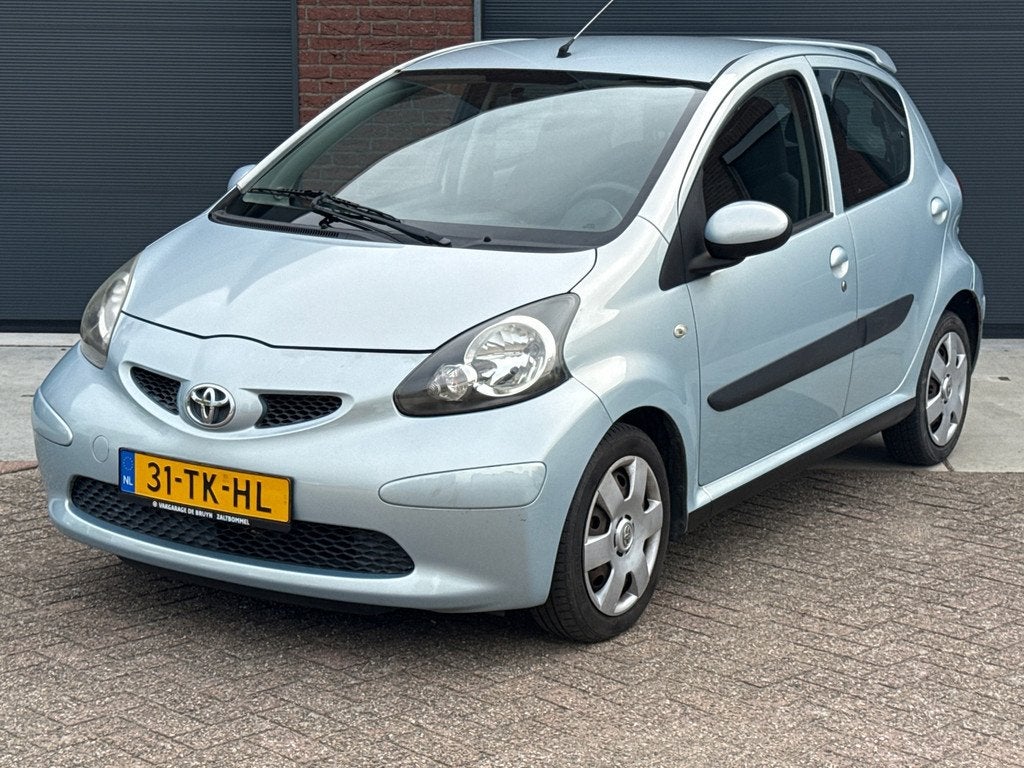 Toyota Aygo 1.0-12V +, Auto's, Voorwielaandrijving, Gebruikt, 68 pk, Origineel Nederlands