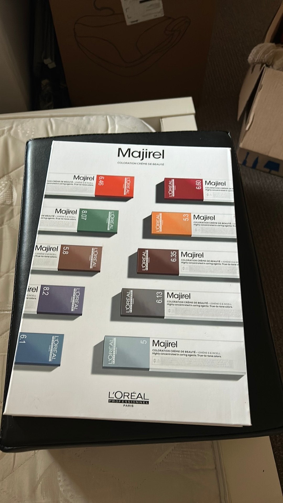 Majirel kleurboek, Ophalen, Zo goed als nieuw