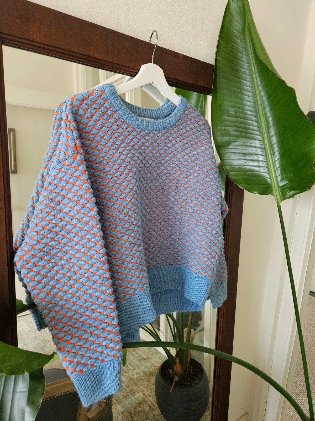 H&M Trui XS - Blauw met Oranje stippen, Kleding | Dames, H&M, Blauw, Ophalen of Verzenden, Zo goed als nieuw
