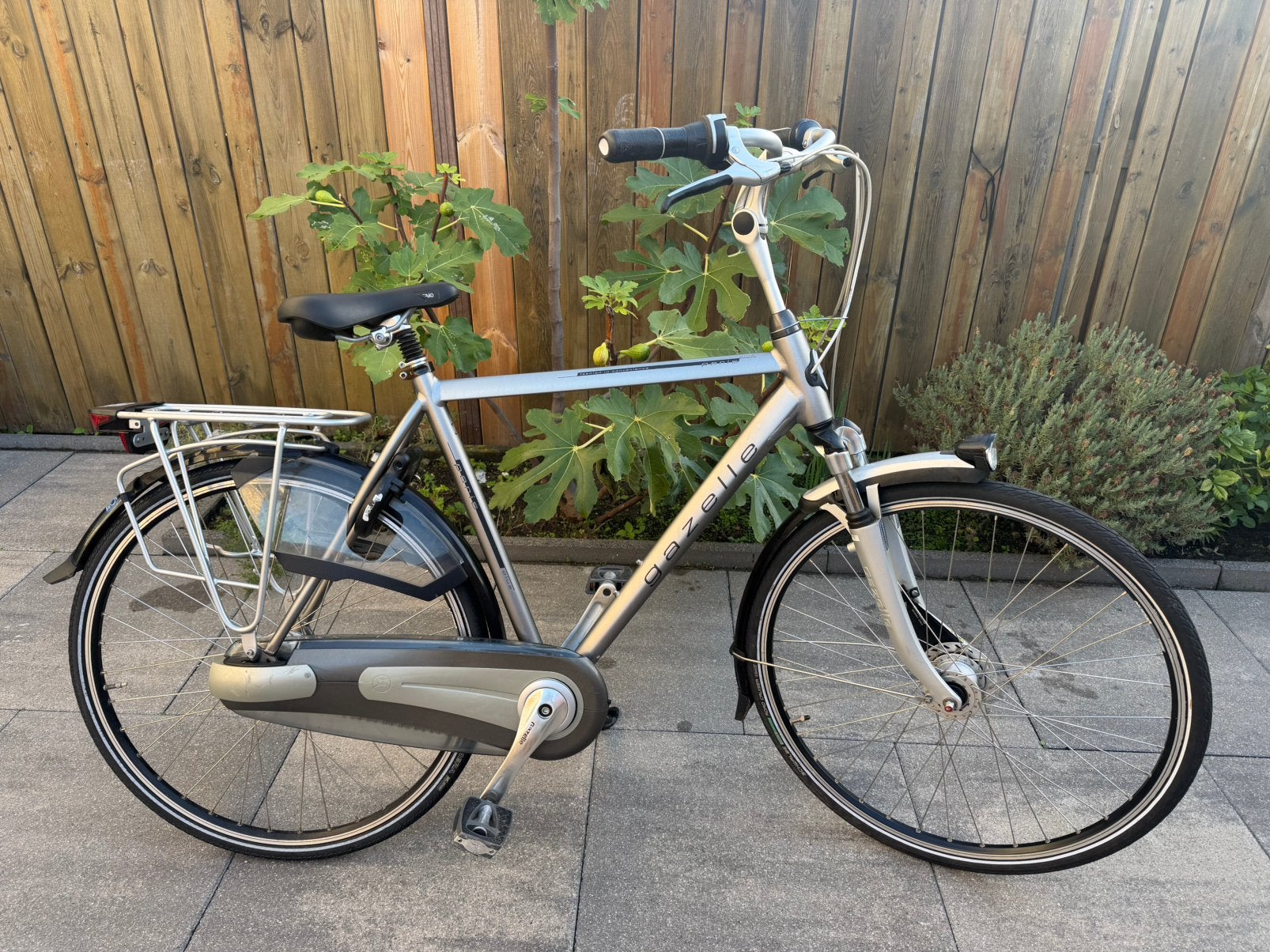 Gazelle Paris plus, Ophalen, Velgrem, Versnellingen, Zo goed als nieuw