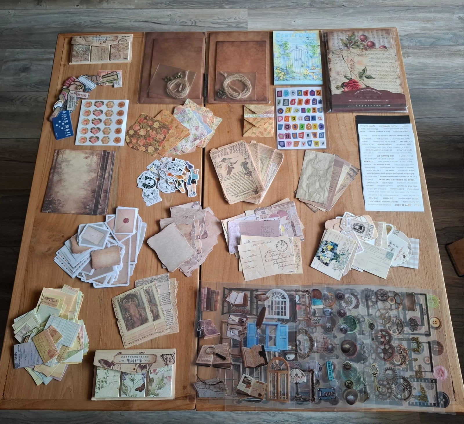 Groot Knutselset: Vintage Papier, Stickers & Washi Tape, Overige thema's, Meerkleurig, Ophalen of Verzenden, Zo goed als nieuw